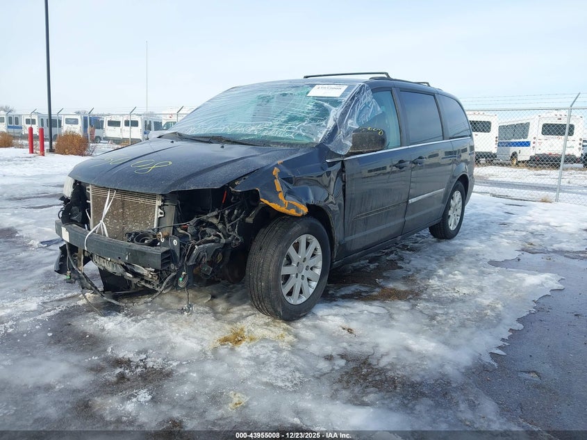Vin: 2c4rc1bg3dr573338, lot: 44450651, chrysler town & country touring 20132
