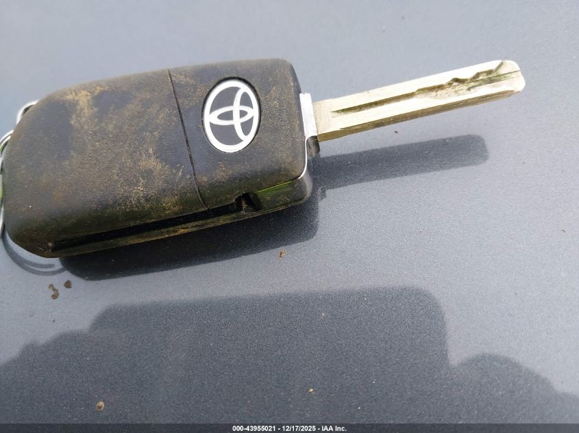 2020 Toyota Corolla Le VIN: 5YFEPRAE6LP032087 Lot: 43955021