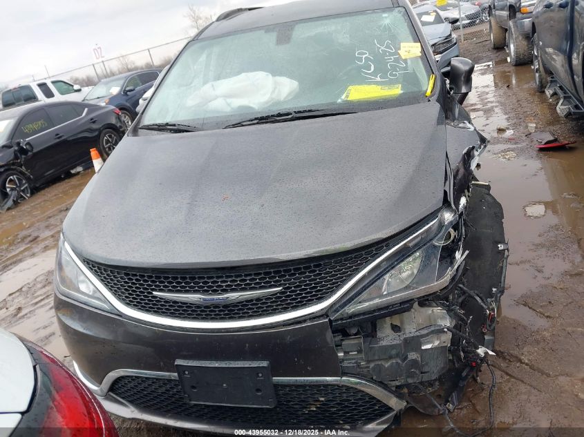 2017 Chrysler Pacifica Touring-L VIN: 2C4RC1BG4HR794470 Lot: 43955032