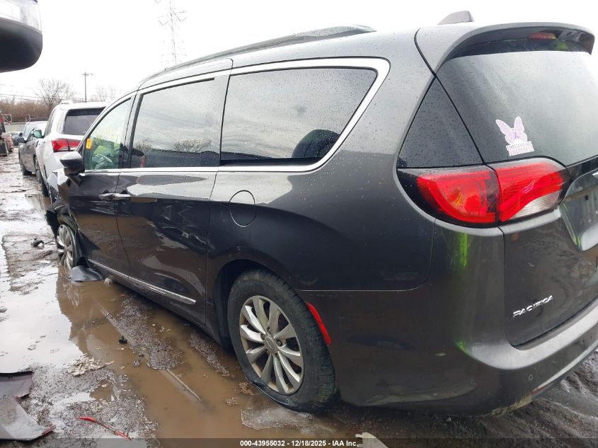 2017 Chrysler Pacifica Touring-L VIN: 2C4RC1BG4HR794470 Lot: 43955032