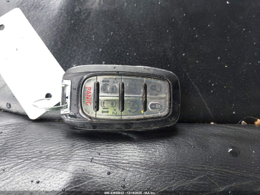 2017 Chrysler Pacifica Touring-L VIN: 2C4RC1BG4HR794470 Lot: 43955032