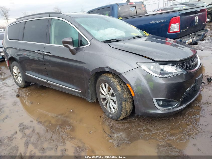 2017 Chrysler Pacifica Touring-L VIN: 2C4RC1BG4HR794470 Lot: 43955032
