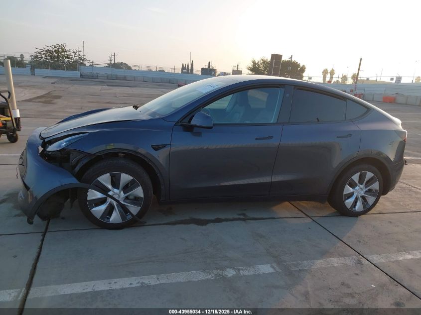 2023 Tesla Model Y Rwd VIN: 7SAYGDED9PF965987 Lot: 43955034