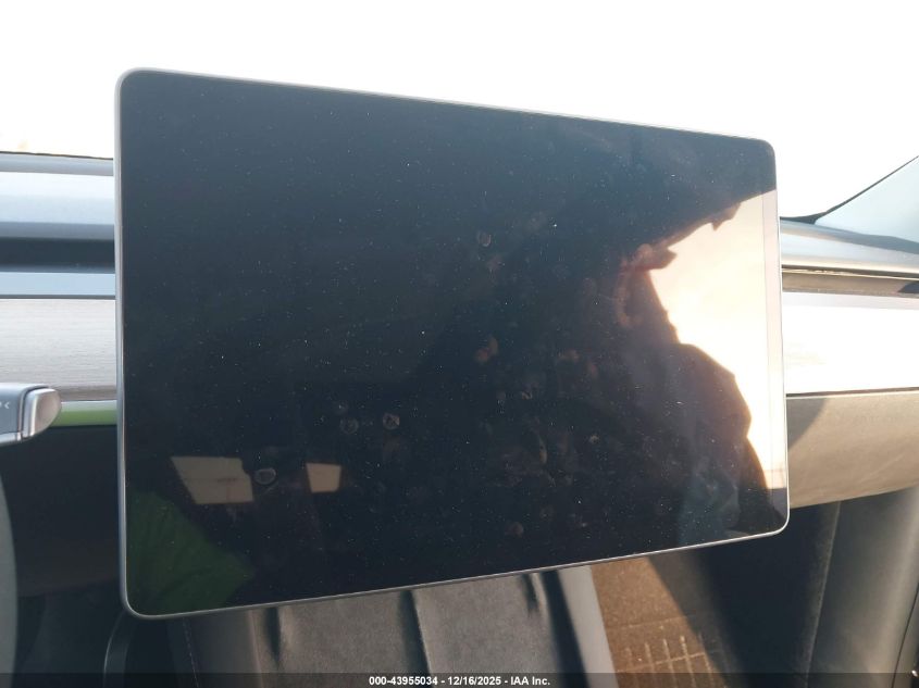 2023 Tesla Model Y Rwd VIN: 7SAYGDED9PF965987 Lot: 43955034