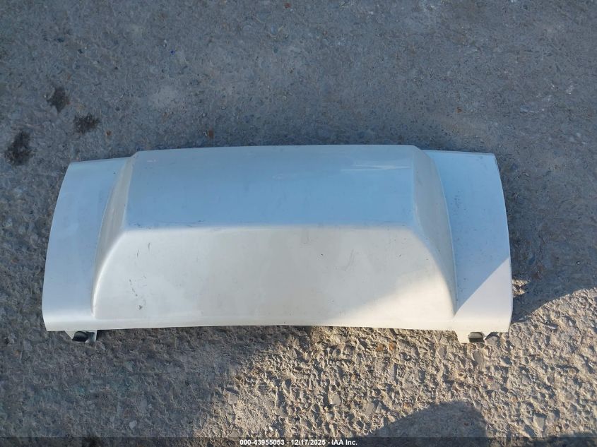 2011 Chevrolet Tahoe Ltz VIN: 1GNSKCE01BR142781 Lot: 43955053