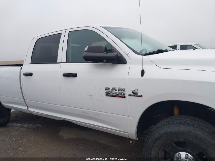 2018 Ram 2500 Tradesman 4X4 8' Box VIN: 3C6UR5HL6JG313786 Lot: 43955055