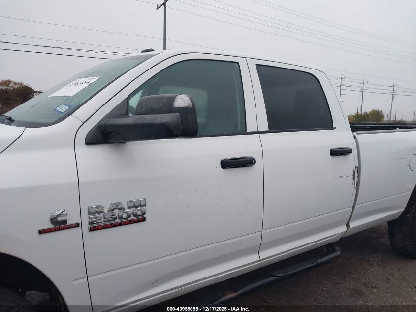 2018 Ram 2500 Tradesman 4X4 8' Box VIN: 3C6UR5HL6JG313786 Lot: 43955055