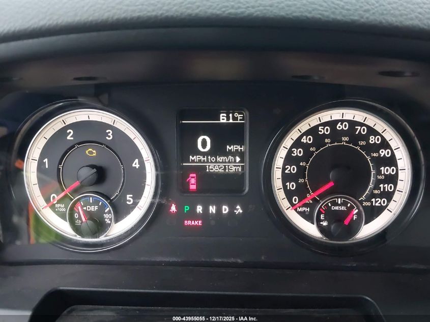 2018 Ram 2500 Tradesman 4X4 8' Box VIN: 3C6UR5HL6JG313786 Lot: 43955055