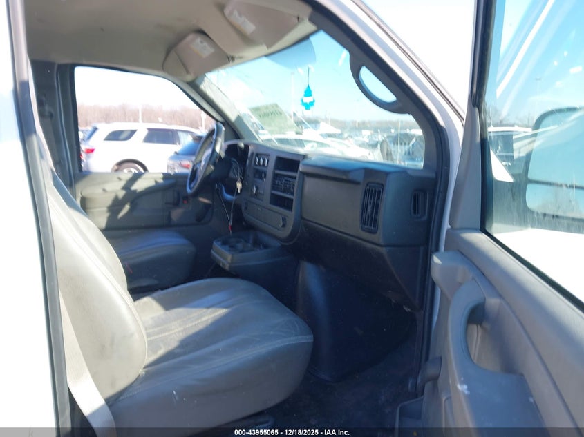 2008 Chevrolet Express Work Van