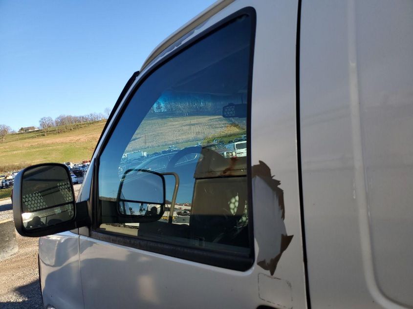 2011 Chevrolet Express 2500 Work Van VIN: 1GCWGFCBXB1123825 Lot: 43955080