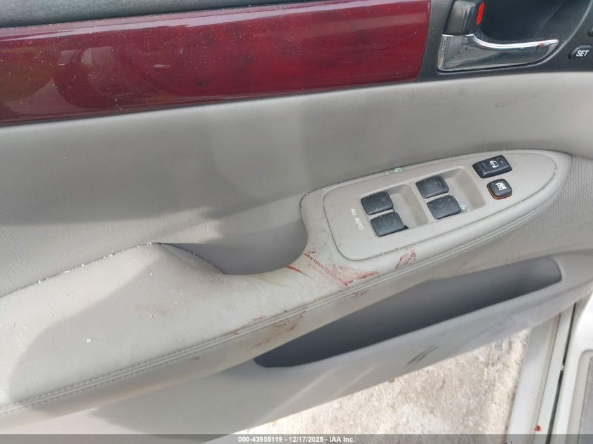 2004 Lexus Es 330 VIN: JTHBA30G840008131 Lot: 43955119