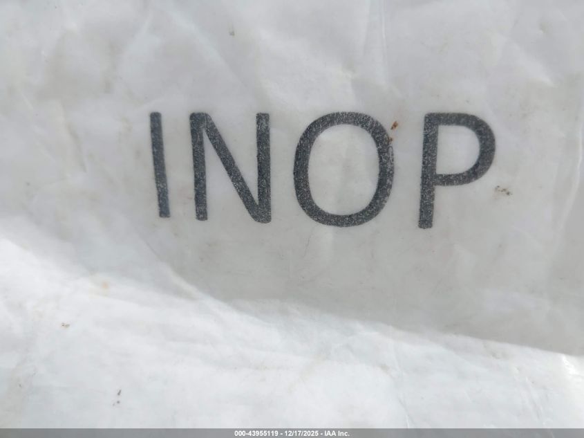 2004 Lexus Es 330 VIN: JTHBA30G840008131 Lot: 43955119