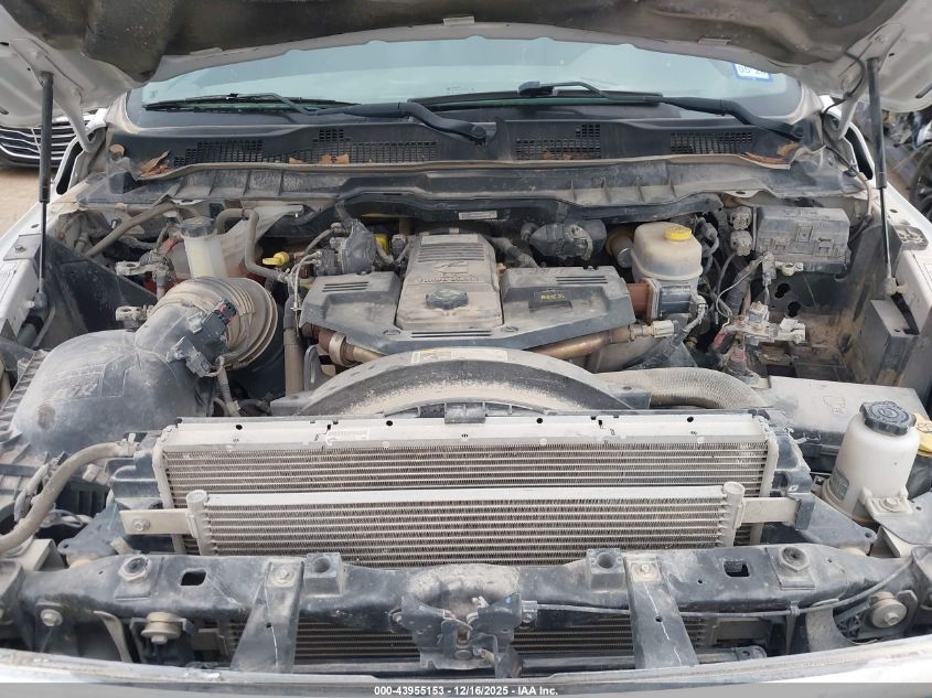 2018 Ram 2500 Tradesman 4X4 8' Box VIN: 3C6UR5HLXJG301558 Lot: 43955153