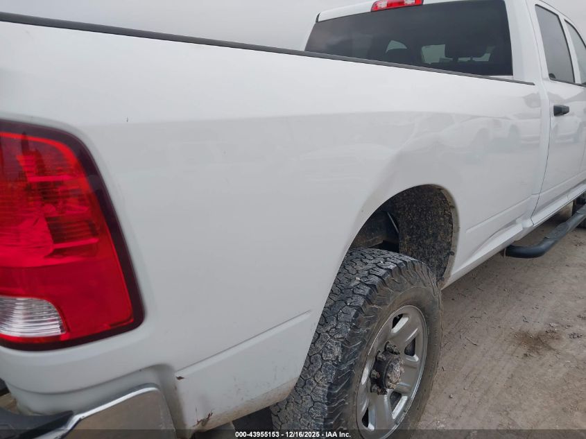 2018 Ram 2500 Tradesman 4X4 8' Box VIN: 3C6UR5HLXJG301558 Lot: 43955153