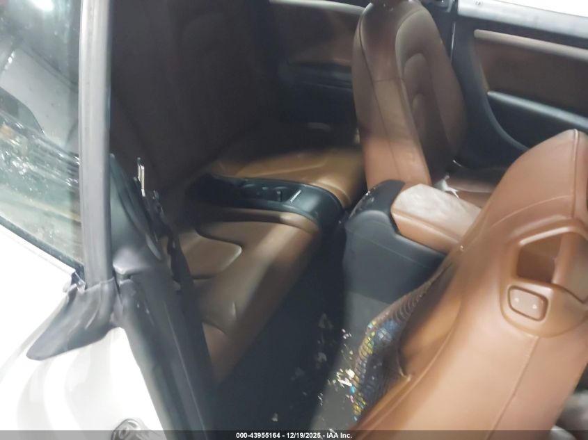 2011 Audi A5 2.0T Premium VIN: WAUJFAFH8BN014270 Lot: 43955164