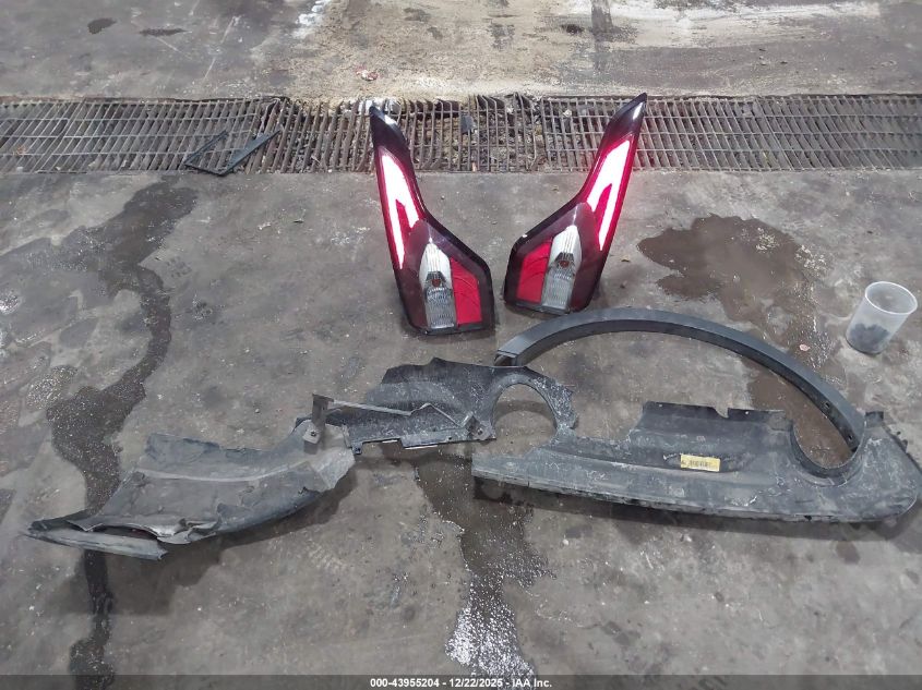 2018 Ford Escape Se VIN: 1FMCU9GD5JUC74704 Lot: 43955204