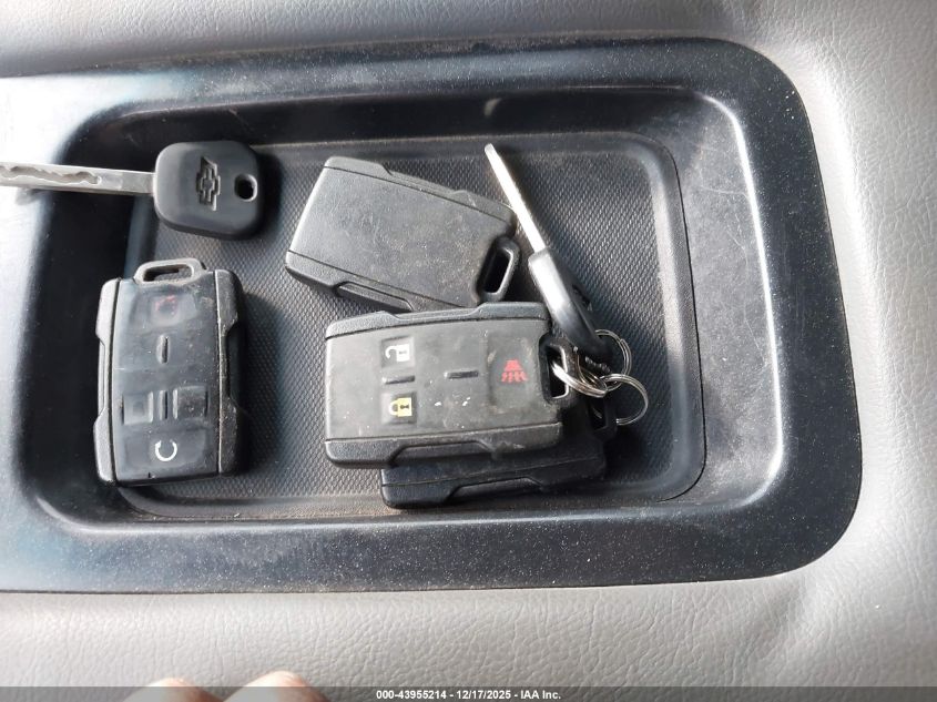 2018 Chevrolet Silverado 1500 Custom VIN: 1GCRCPEC0JZ382182 Lot: 43955214