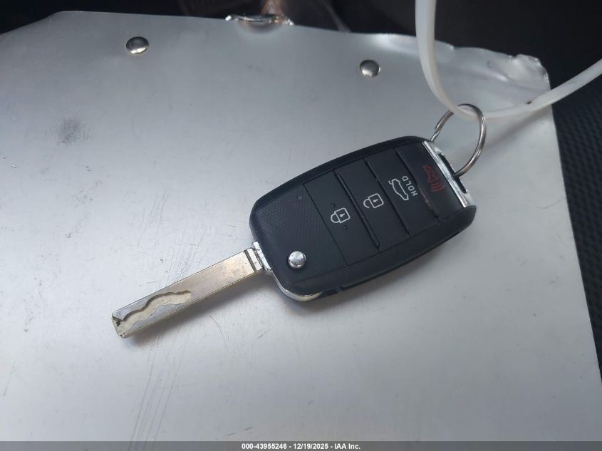 2019 Kia Optima Lx VIN: 5XXGT4L34KG371182 Lot: 43955246