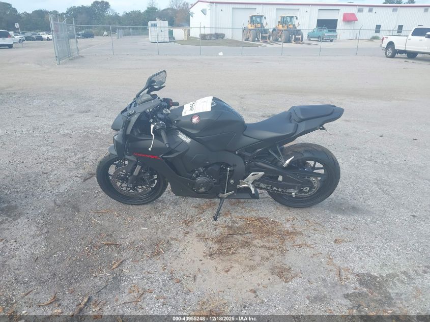 2018 Honda Cbr1000 Rr VIN: JH2SC7710JK100815 Lot: 43955248