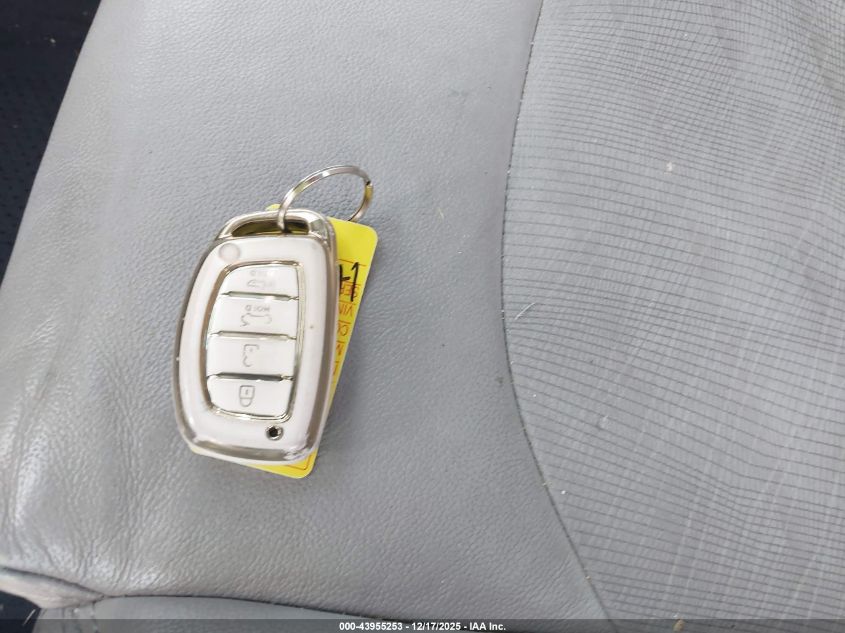 2017 Hyundai Sonata Sport VIN: 5NPE34AF6HH543696 Lot: 43955253