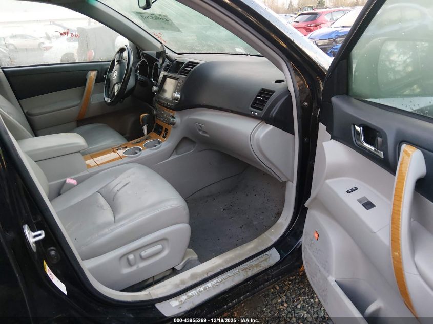 2010 Toyota Highlander Hybrid Limited V6 VIN: JTEJW3EHXA2045726 Lot: 43955269
