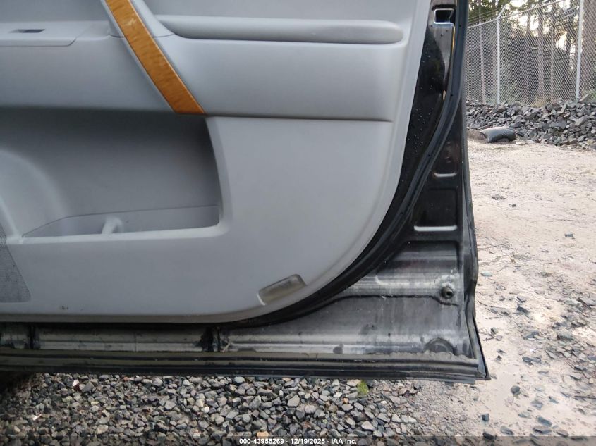 2010 Toyota Highlander Hybrid Limited V6 VIN: JTEJW3EHXA2045726 Lot: 43955269