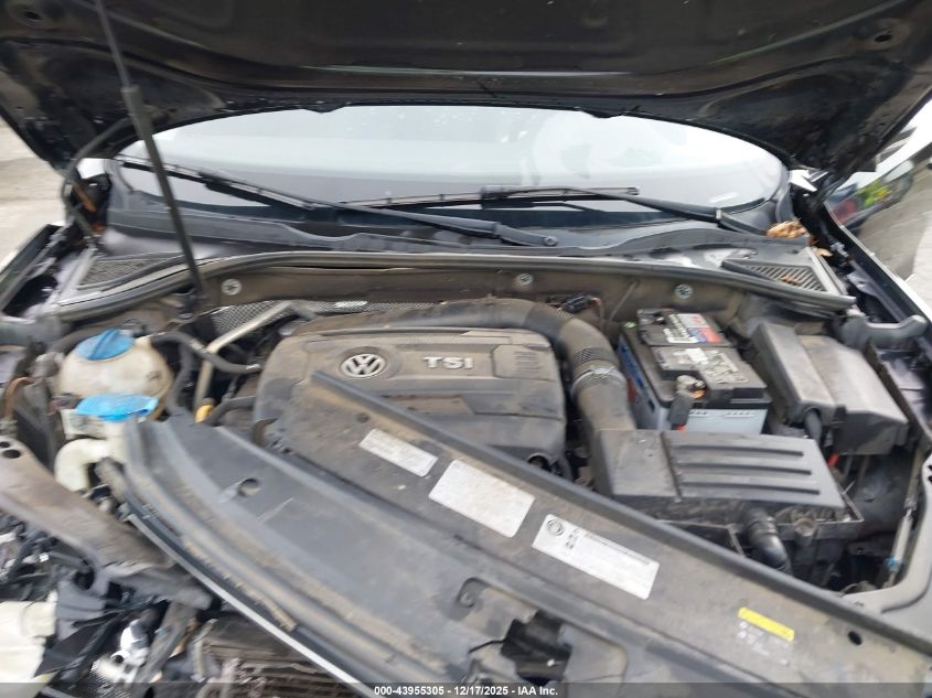 2017 Volkswagen Passat 1.8T Se VIN: 1VWBT7A35HC018910 Lot: 43955305