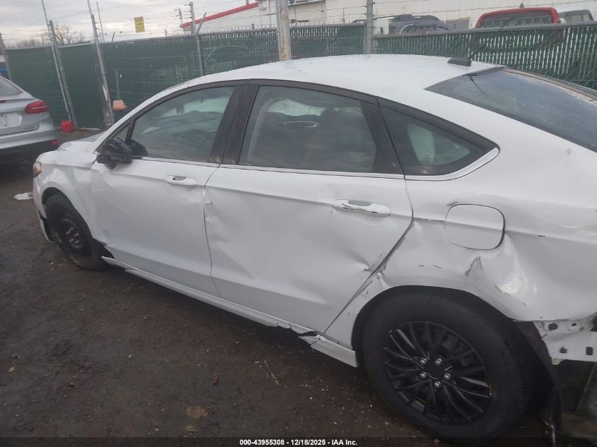 2019 Ford Fusion S VIN: 3FA6P0G77KR151600 Lot: 43955308