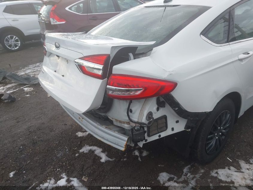 2019 Ford Fusion S VIN: 3FA6P0G77KR151600 Lot: 43955308