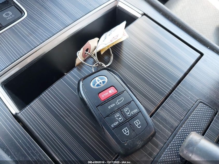 2022 Toyota Sienna Limited VIN: 5TDZSKFCXNS061679 Lot: 43955316