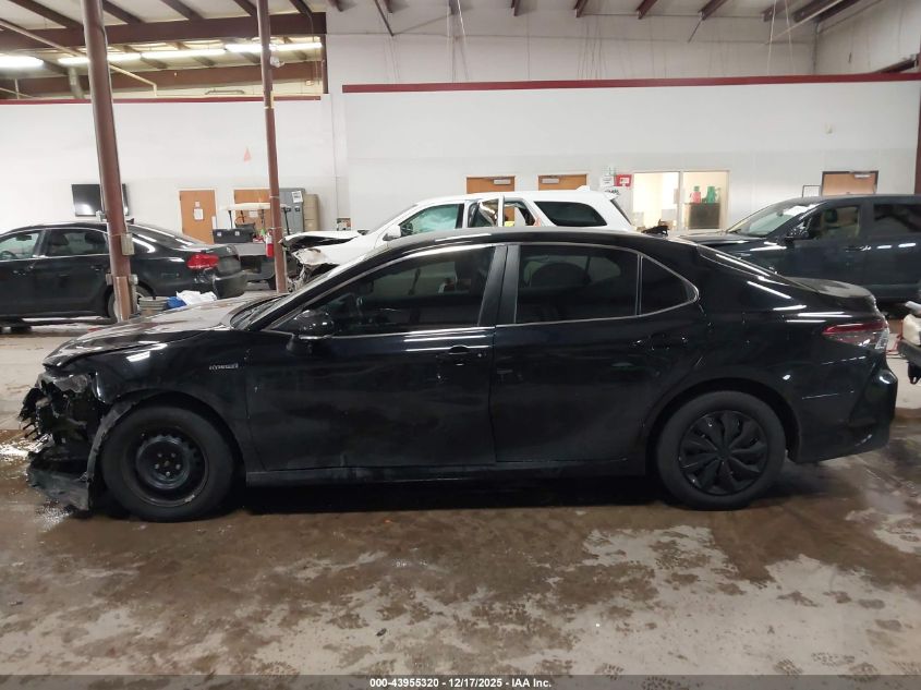 2021 Toyota Camry Le Hybrid VIN: 4T1C31AK8MU024440 Lot: 43955320