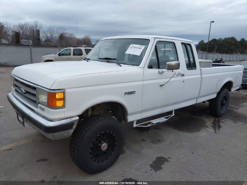 1FTHX26G3KKB51579 1989 FORD F250 photo no. 2