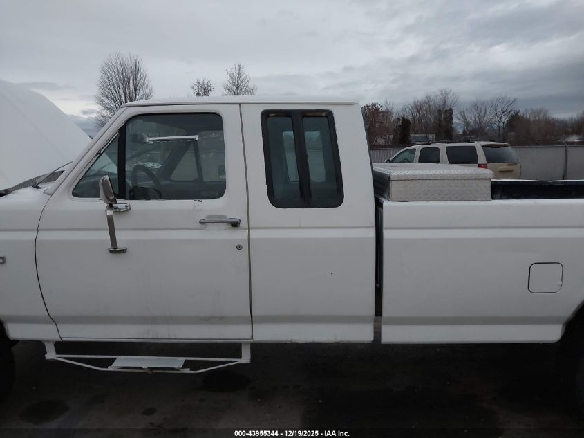 1989 Ford F250 VIN: 1FTHX26G3KKB51579 Lot: 43955344