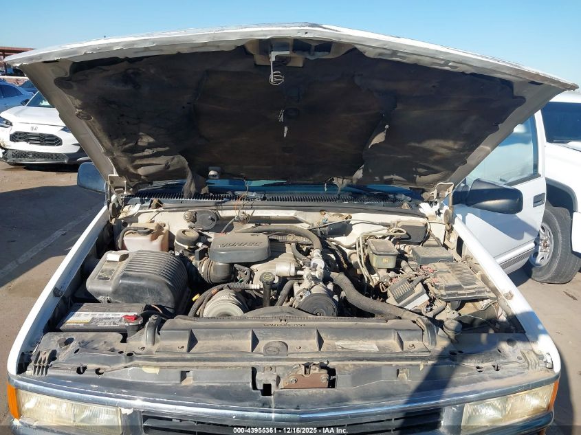 1996 Chevrolet Gmt-400 C3500 VIN: 1GCGC34J0TZ107821 Lot: 43955361