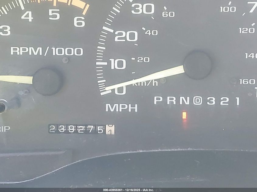 1996 Chevrolet Gmt-400 C3500 VIN: 1GCGC34J0TZ107821 Lot: 43955361