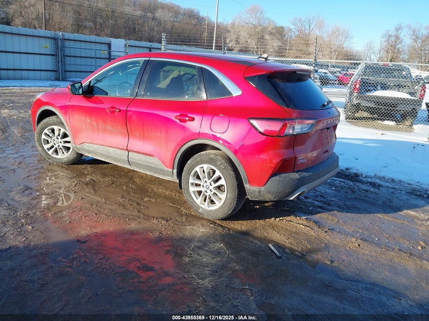 2020 Ford Escape Se