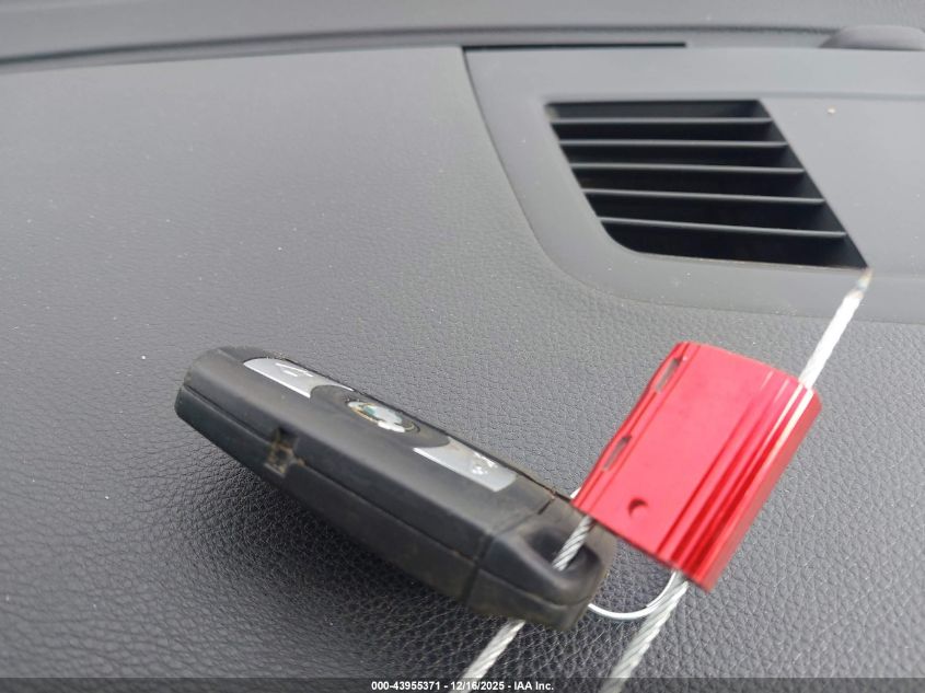 2007 BMW 328I VIN: WBAWV13577P117310 Lot: 43955371