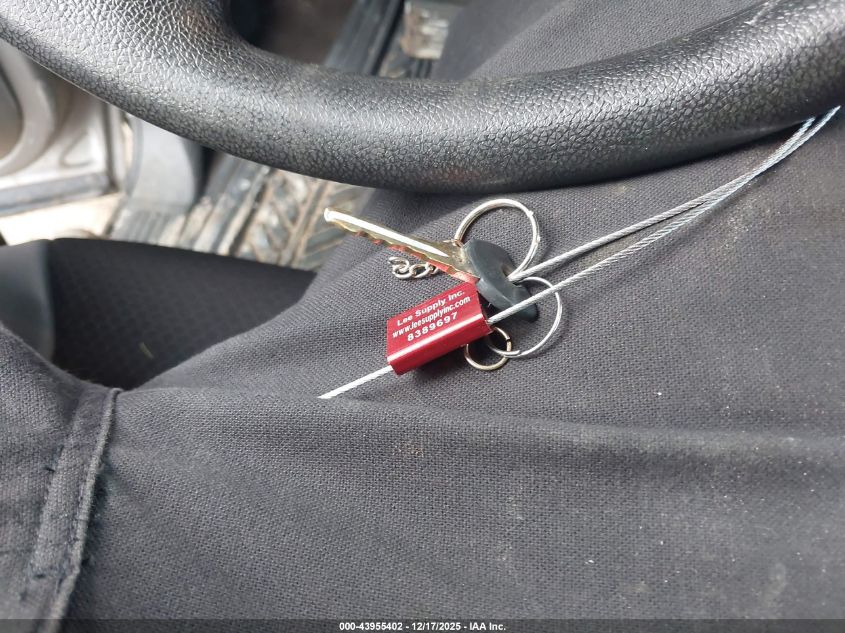 2013 Chevrolet Silverado 1500 Work Truck VIN: 1GCNCPEX2DZ185472 Lot: 43955402