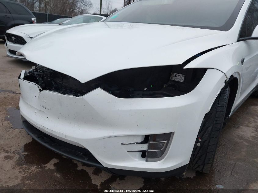 2016 Tesla Model X 60D/70D/75D/90D/P100D VIN: 5YJXCBE22GF003831 Lot: 43955413