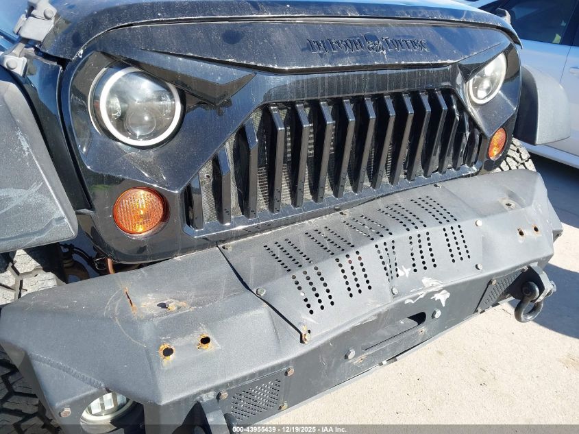 2012 Jeep Wrangler Unlimited Sport VIN: 1C4HJWDG4CL197641 Lot: 43955439