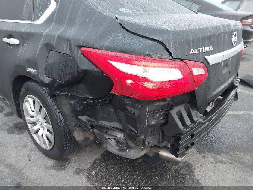 2017 Nissan Altima 2.5 S VIN: 1N4AL3AP2HN358665 Lot: 43955453