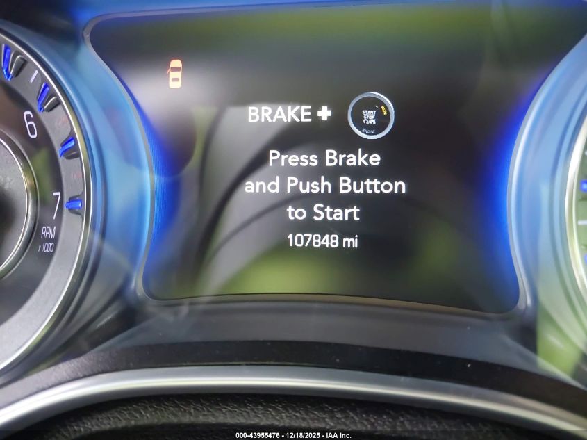 2017 Chrysler 300C VIN: 2C3CCAEG7HH586675 Lot: 43955476