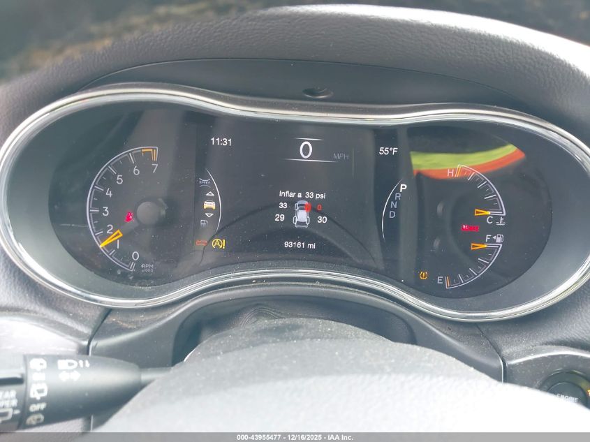 2018 Jeep Grand Cherokee Laredo E 4X4 VIN: 1C4RJFAG6JC207687 Lot: 43955477