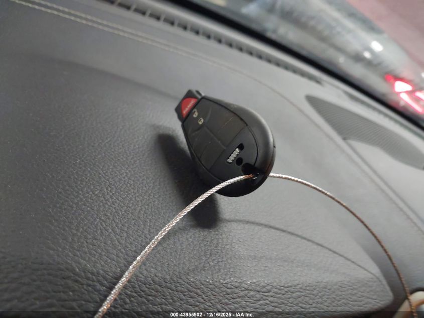 2014 Jeep Cherokee Sport VIN: 1C4PJLAB2EW167221 Lot: 43955502