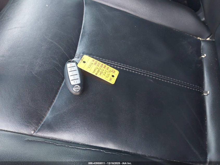 2014 Nissan Pathfinder Sl VIN: 5N1AR2MM3EC689777 Lot: 43955511