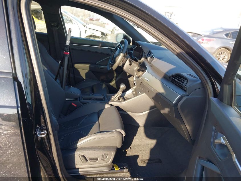 2024 Audi Q3 Premium 45 Tfsi S Line Quattro Tiptronic VIN: WA1DECF39R1135355 Lot: 43955530