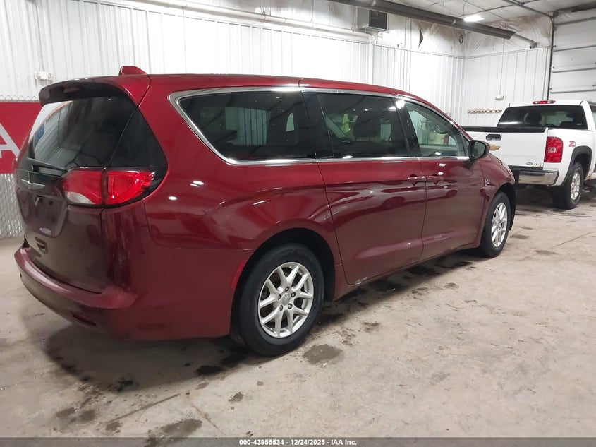 2017 Chrysler Pacifica Touring
