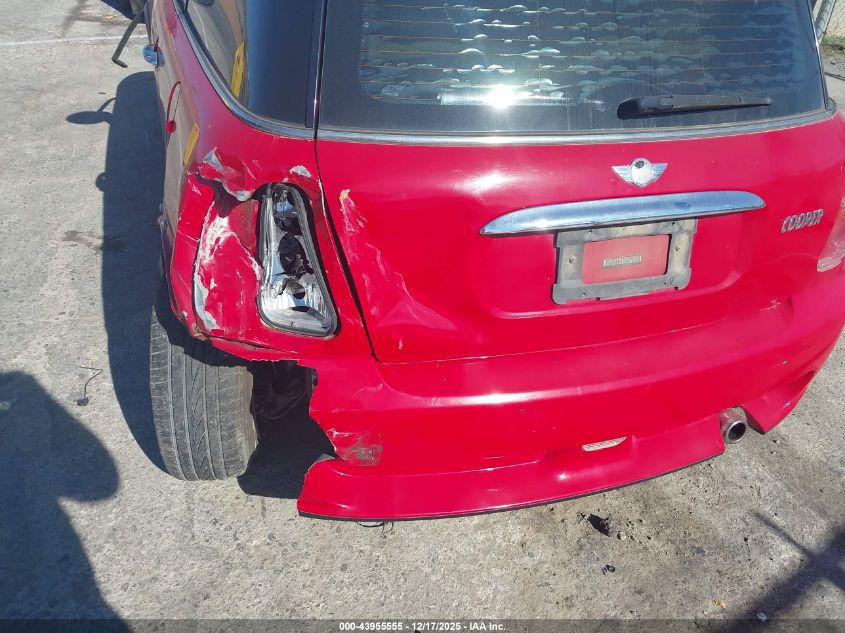 2004 Mini Cooper VIN: WMWRC33404TJ58807 Lot: 43955555