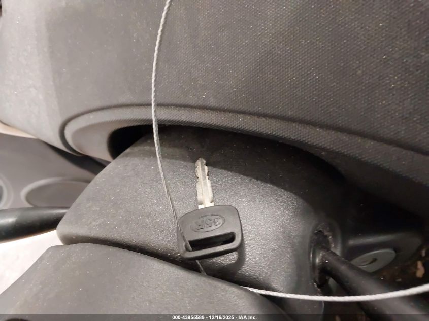 2006 Scion Xa VIN: JTKKT624860154394 Lot: 43955589