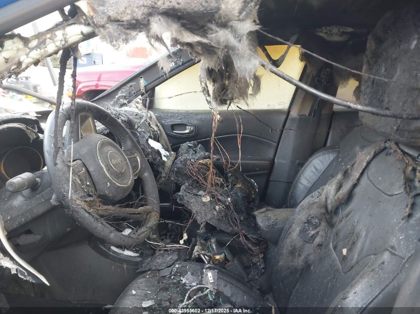 2020 Jeep Compass Limited 4X4 VIN: 3C4NJDCB8LT167110 Lot: 43955602